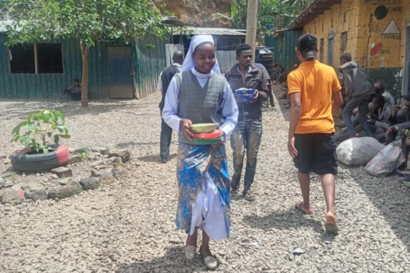 Sr. Lydiah Shirotsi, SMK, serving the homeless in Nairobi, Kenya.