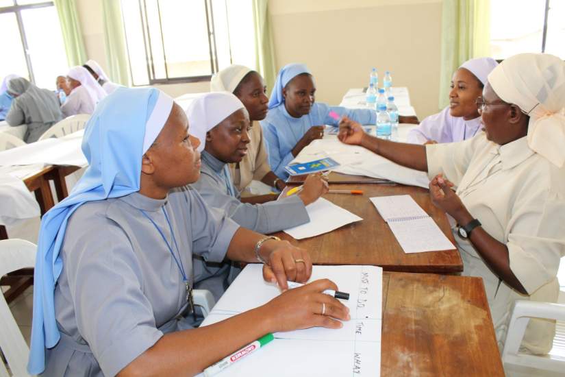 HESA participants take part in a group discussion during the orientation conducted in Mwanza, Tanzania (Oct. 20-23, 2017).