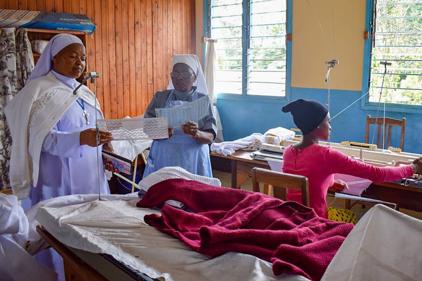 The CDNK sisters also initiated an embroidery and sewing school for girls. The sisters teach the girls how to sew sweaters, assisting them to be self-reliant.