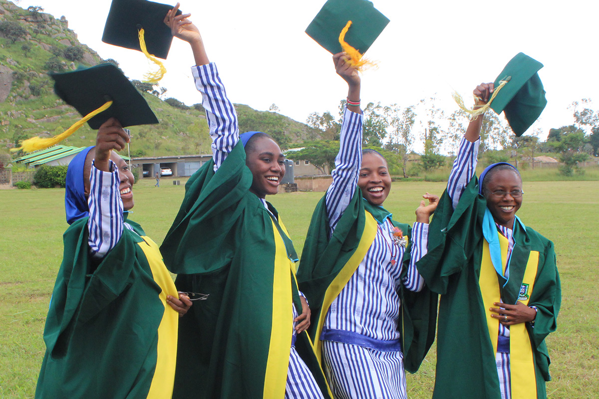 After three years (2016-2018) of learning to skills to better serve their communities and congregations, 95 religious women from across Nigeria graduated from the SLDI program with the drive to put their new skills into action.