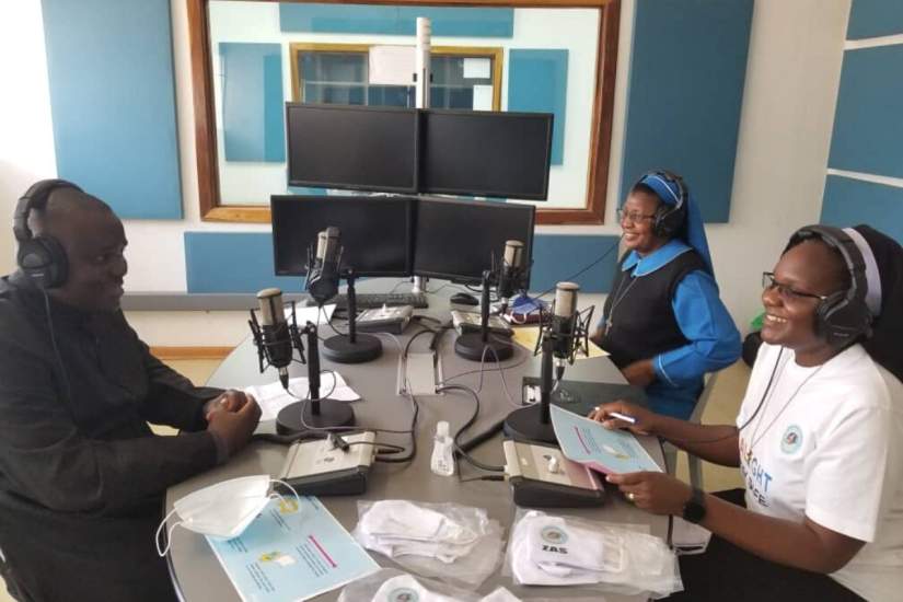 Fr. Charles Sokota, ASEC Country Director Sr. Juliana Zulu, RGS, and SLDI alumna Sr. Astridah Banda, OP, hold a radio program to disseminate information about COVID-19 to people in Lusaka, Zambia.
