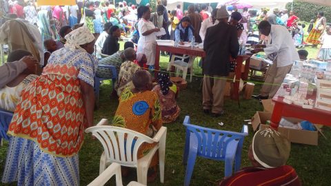 uganda-nyabwina-medical-camp1_web
